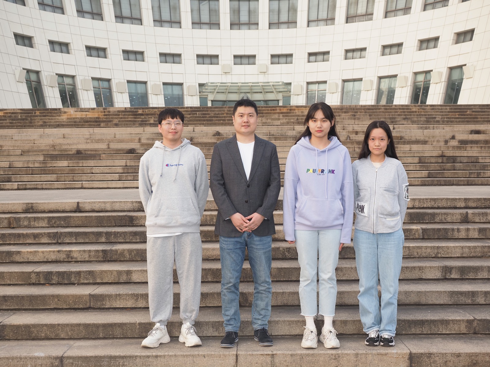 Xie Lab group photo, November 2021
