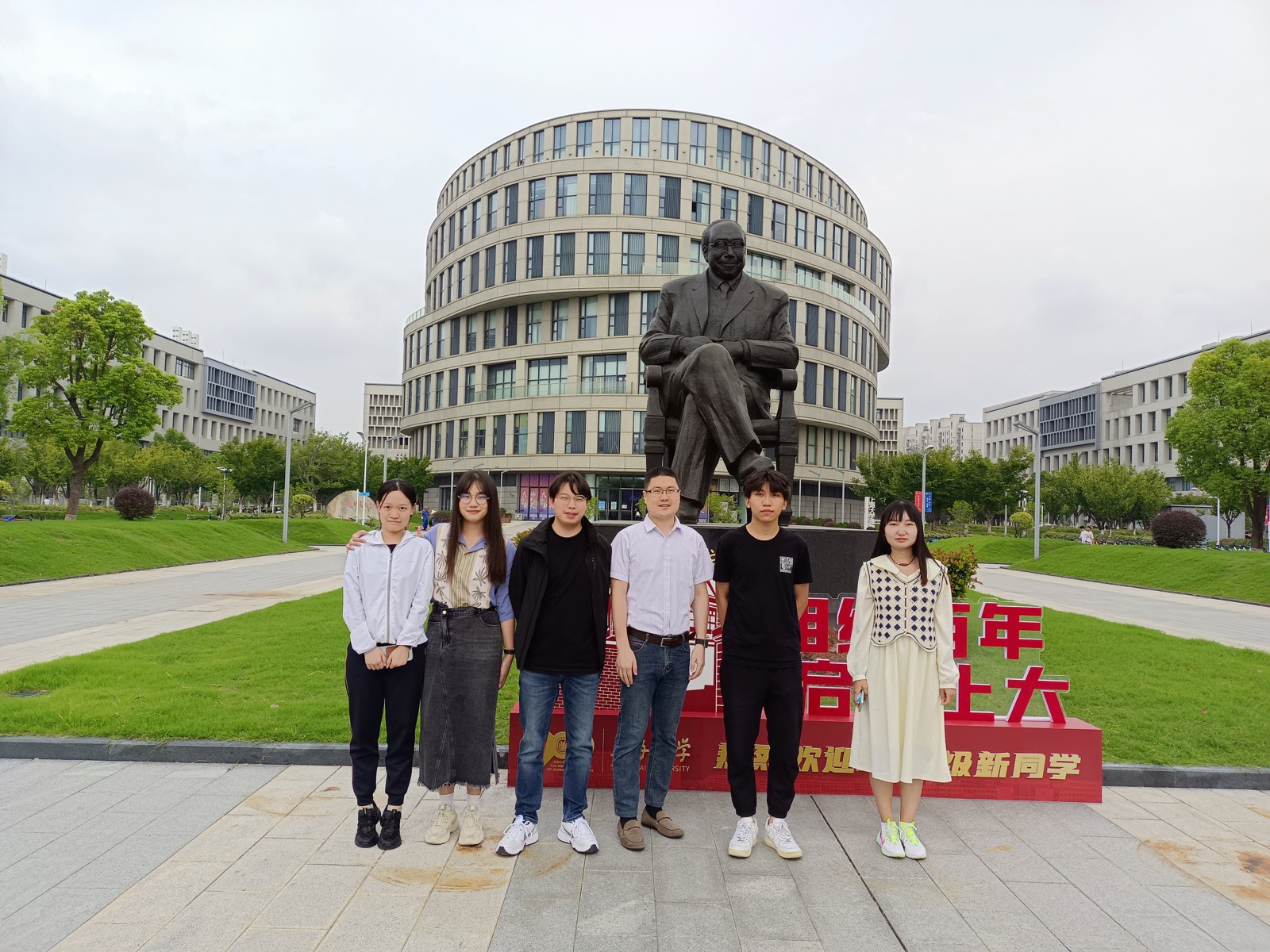 Xie Lab group photo, September 2022